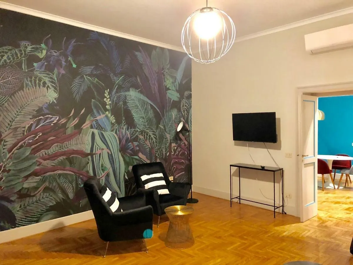 Apartment Jungle Suite Naples