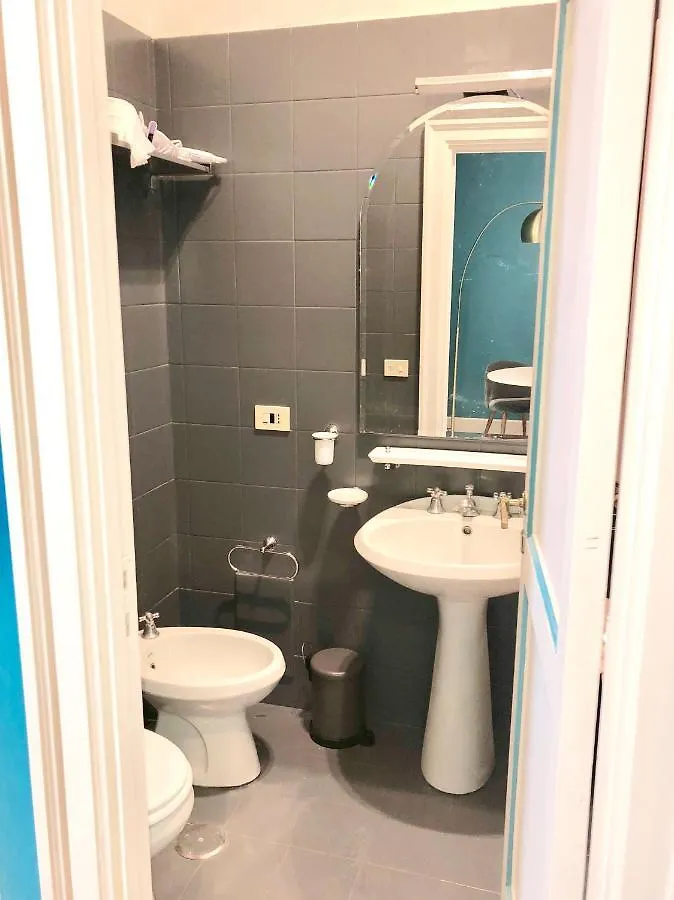 Jungle Suite Naples