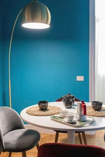 Jungle Suite Naples Apartment